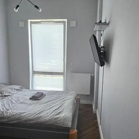 Q1 Apartment Warschau